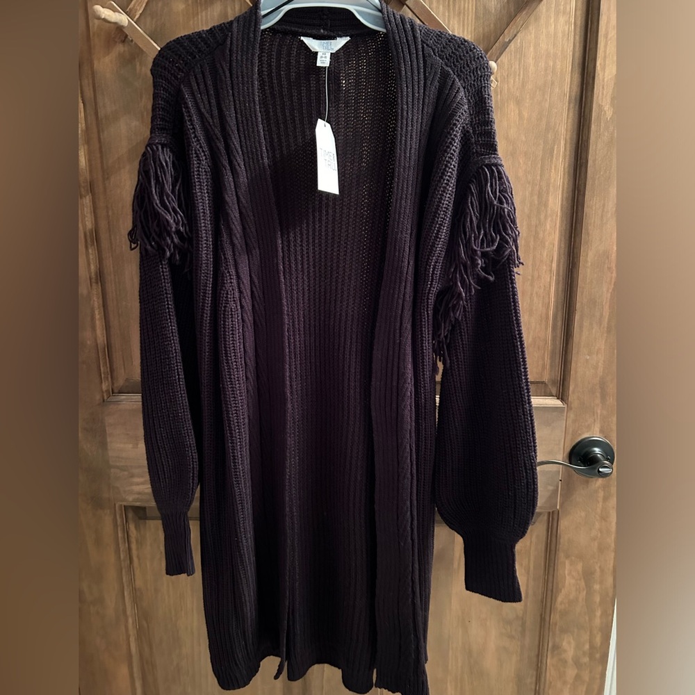 ✨NWT✨ Women’s fringe cardigan- XS